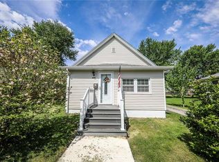 800 2nd St, Gillespie, IL 62033