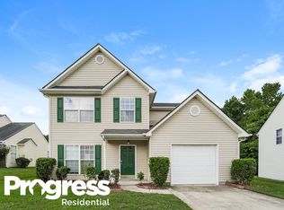 911 Reigate Rd, Charlotte, NC 28262