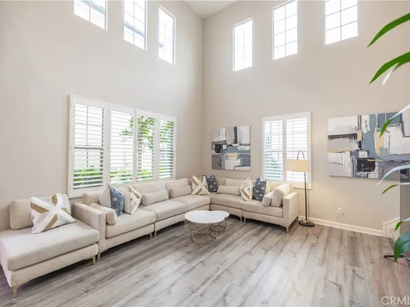 114 Falcon Rdg, Irvine, CA 92618