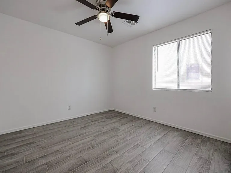 23928 W Desert Bloom St — Photo 25