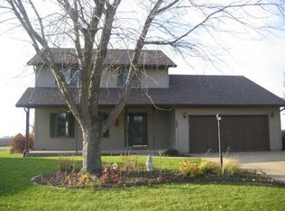 104 Venice Ct, Toluca, IL 61369