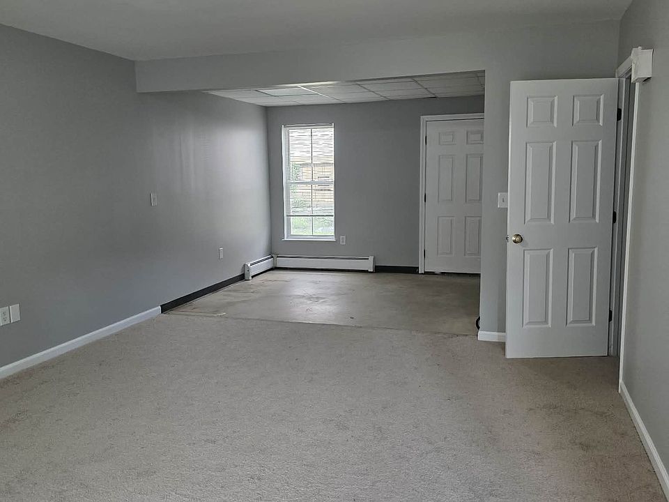 1st image of 18 Main St #6