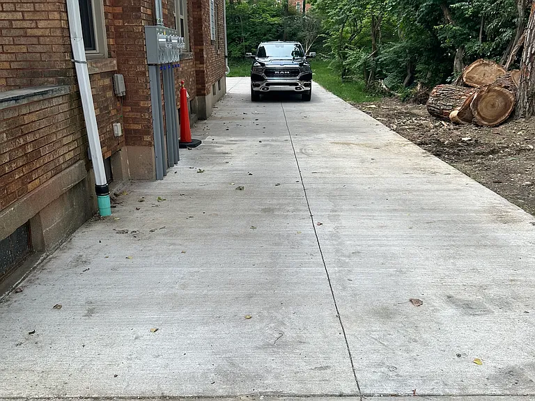 141 Louis Ave #1 — Photo 19