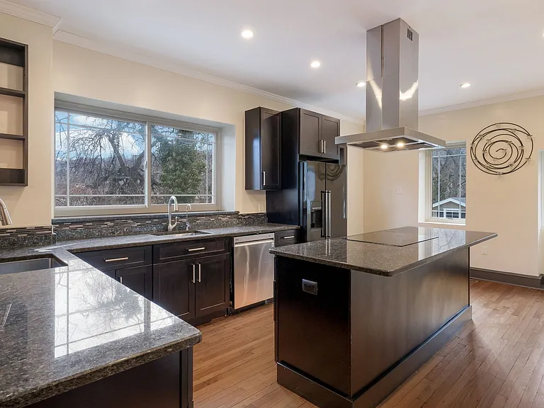 459 S Gulph Rd — Photo 11