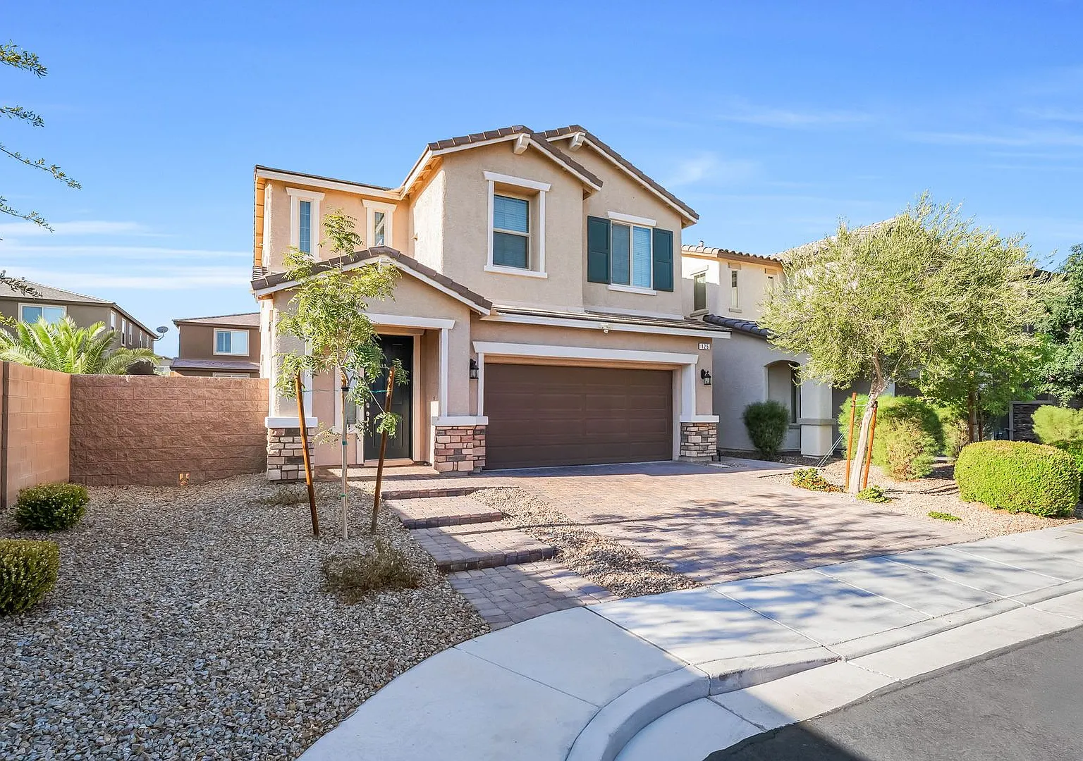 Stylish Cul-de-Sac Home with Spacious Loft & Covered Patio! — Photo 2