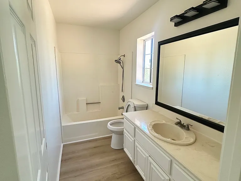 5056 Trojan Ct — Photo 16
