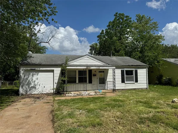 9836 Lorna Ln, Saint Louis, MO 63136