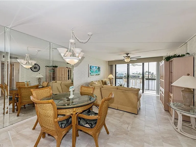 591 Seaview Ct #A306 — Photo 5