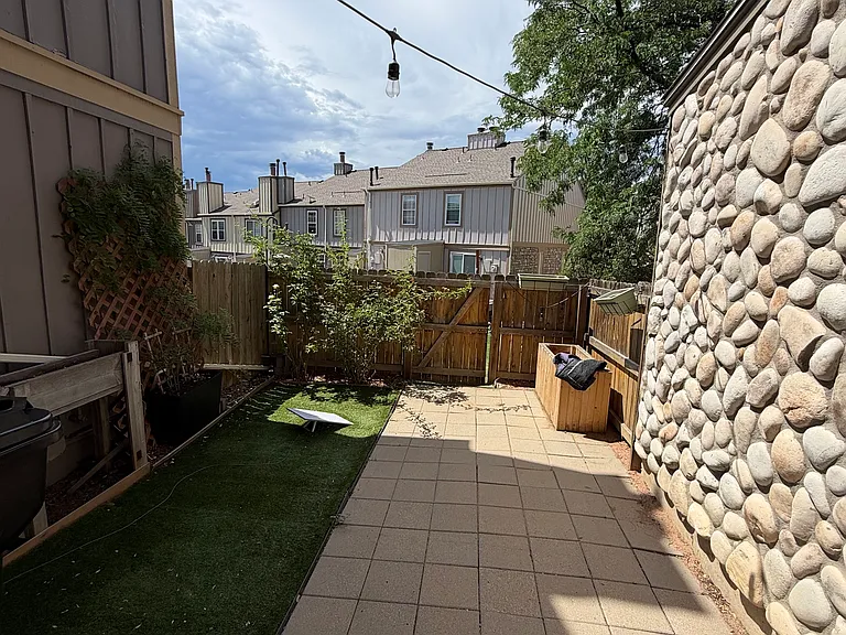 8093 S Columbine Ct — Photo 2