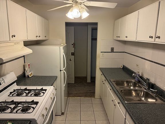 4th image of 1130 Ontario St APT B4