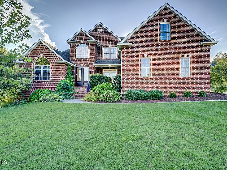 67th image of 405 Heather View Dr
