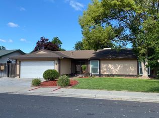 844 Fordham Ave, Clovis, CA 93611