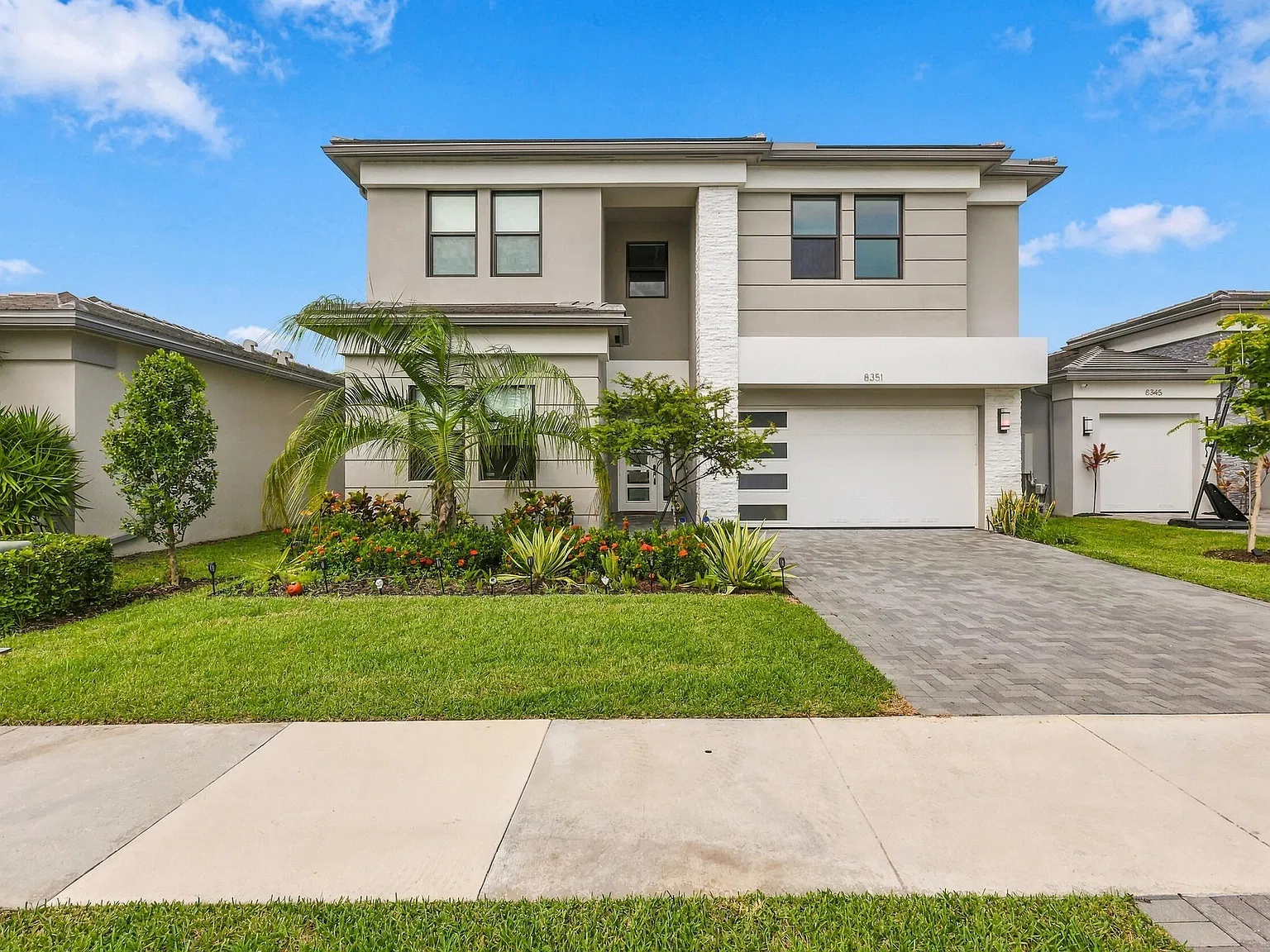 5 bed, 7.0 bath, 4605 sqft, $12,000 — Photo 1