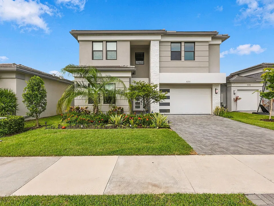 8351 Fishers Island Way