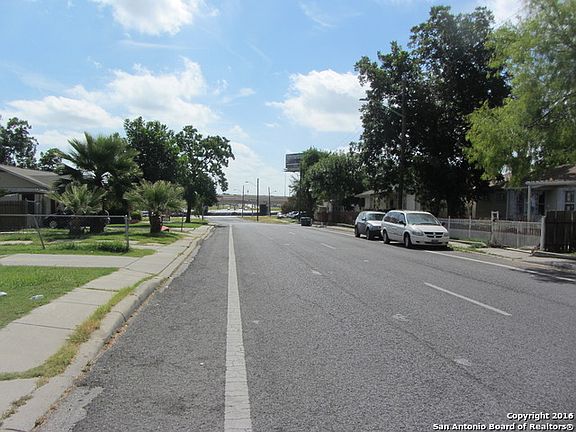 5th image of 1515 Fresno St