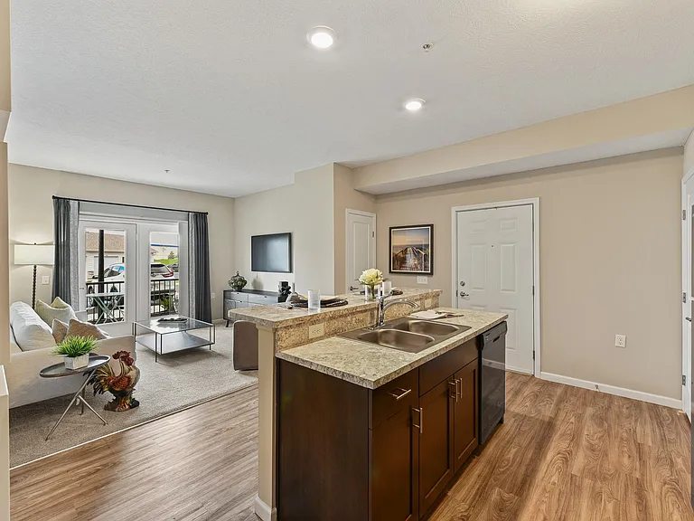 Kenmore Place — Photo 6