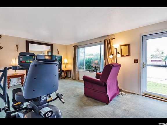 3rd image of 2088 W Platinum Dr