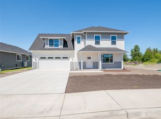401 Brentwood Dr, Nooksack, WA 98276