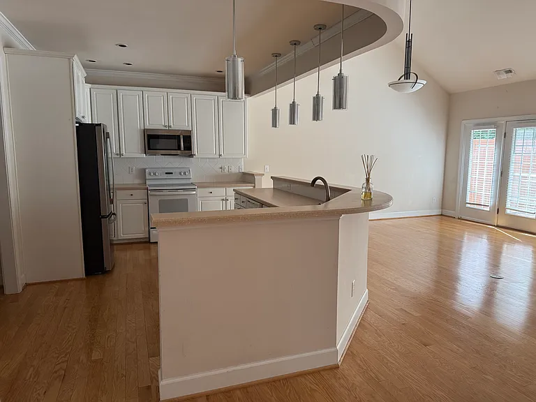 3915 Sunset Maple Ct — Photo 20