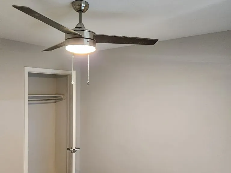 Casa Del Rey Apartments — Photo 29