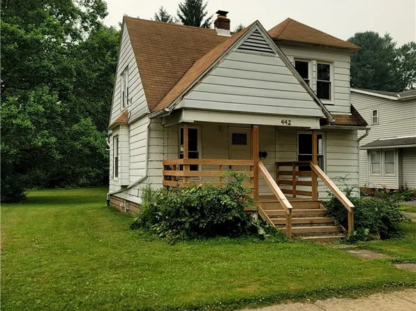 442 Pratt St, Ravenna, OH 44266