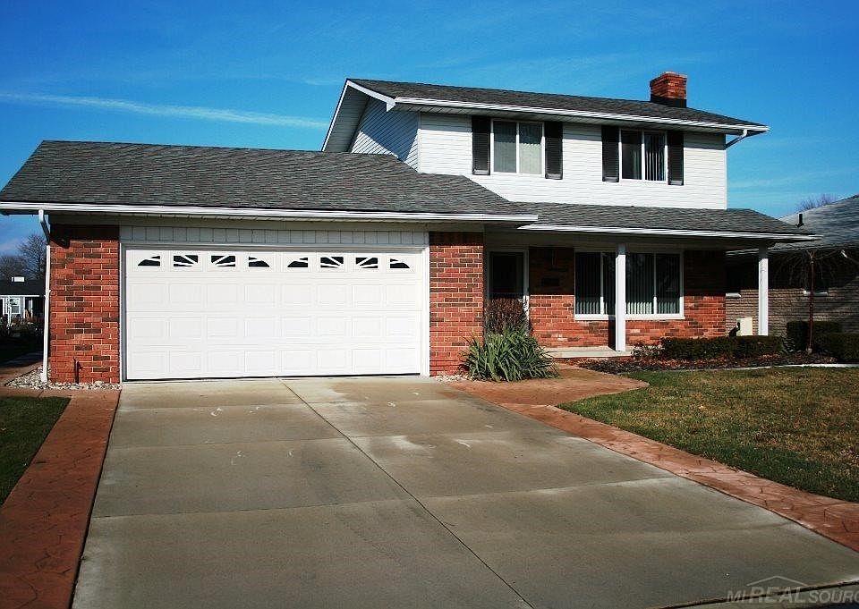 1st image of 7308 Aqua Isle Dr