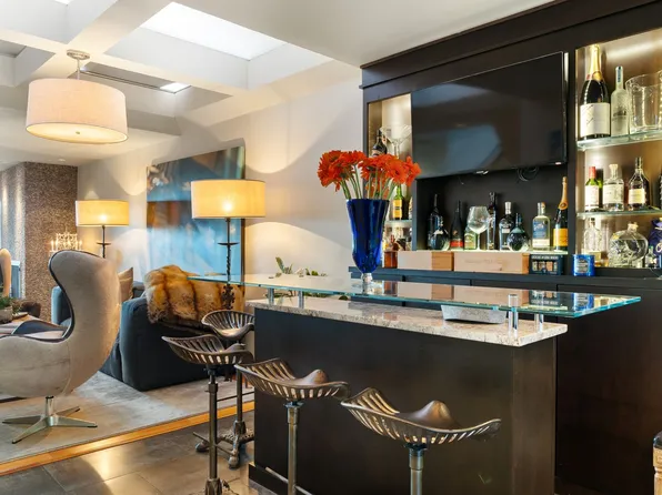 154 Carnelian Way, San Francisco, CA 94131