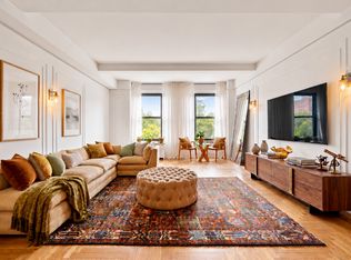135 Eastern Pkwy APT 4A, Brooklyn, NY 11238