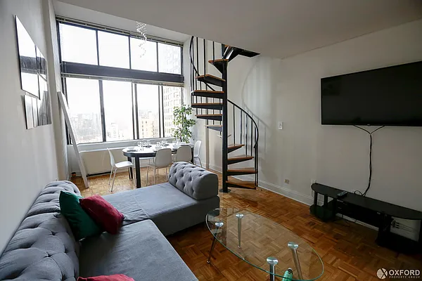 Rented by Oxford Property Group | media 21