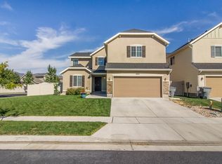 1012 Cambria Dr, North Salt Lake, UT 84054