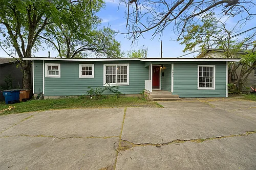 2639 W 45th St Photo 1
