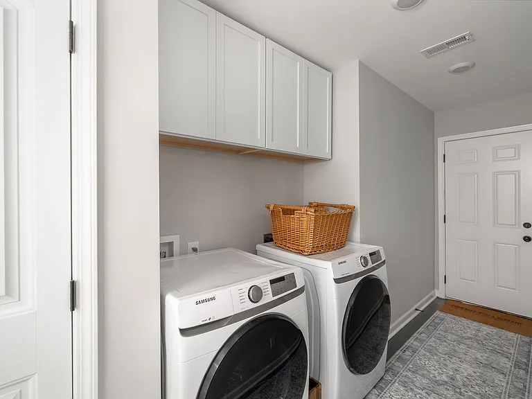 711 Ridgecrest Dr — Photo 19