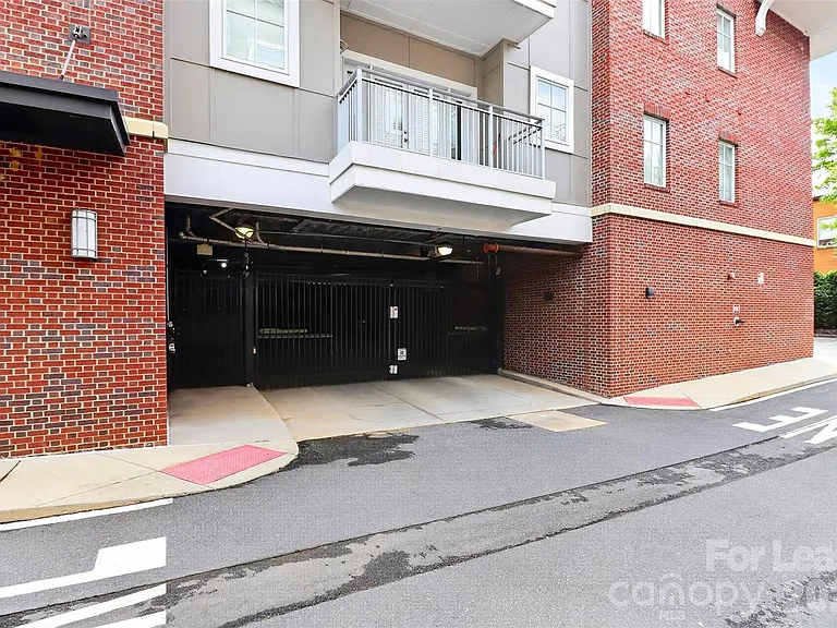1829 Kenilworth Ave — Photo 27