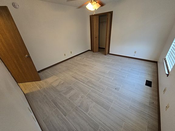 4th image of 3001A Butterfield Ct #A