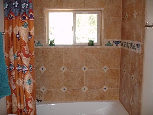 2nd image of 360 Meadow View Rd #1