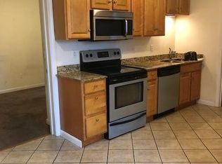 102 Main St APT 1, Pepperell, MA 01463