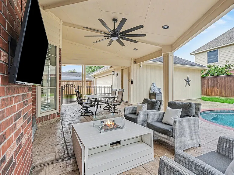 2515 Masters Dr — Photo 34