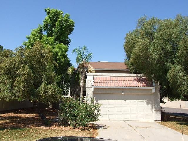 1st image of 698 N Country Club Way