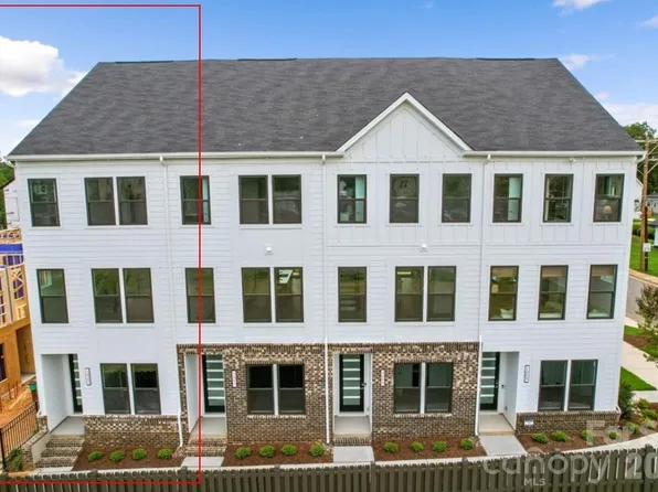 1017 Revival Row, Charlotte, NC 28208