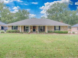 4101 Lakeway Cir, Benton, LA 71006