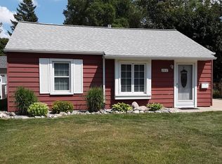 2812 Rochester Rd, Royal Oak, MI 48073