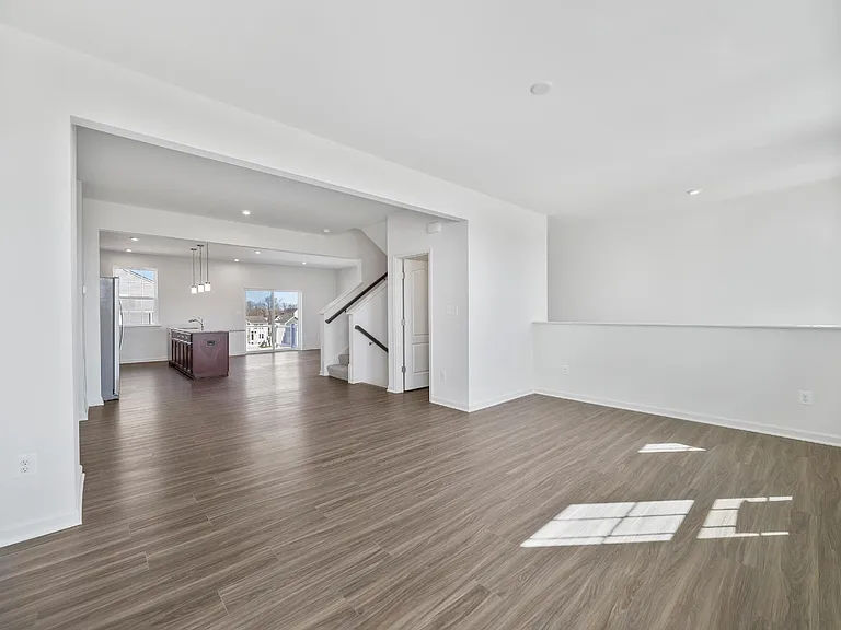 21 Stafford Pl — Photo 23