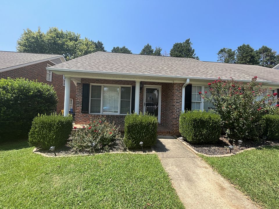 340 West Pointe Drive