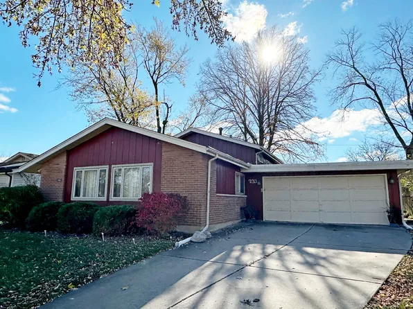233 Gentry St, Park Forest, IL 60466