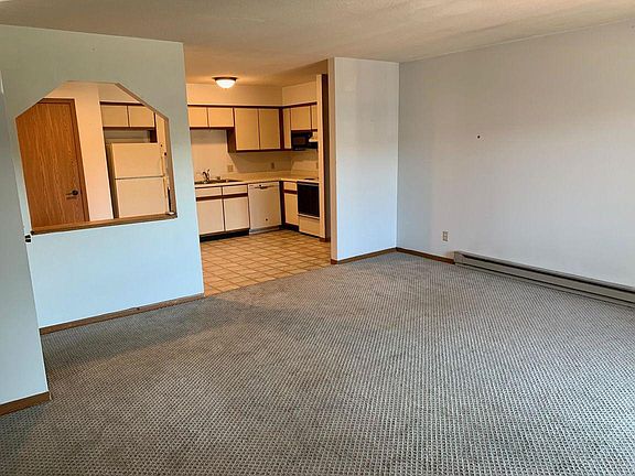 5th image of 1164 Bartosh Ln APT 22