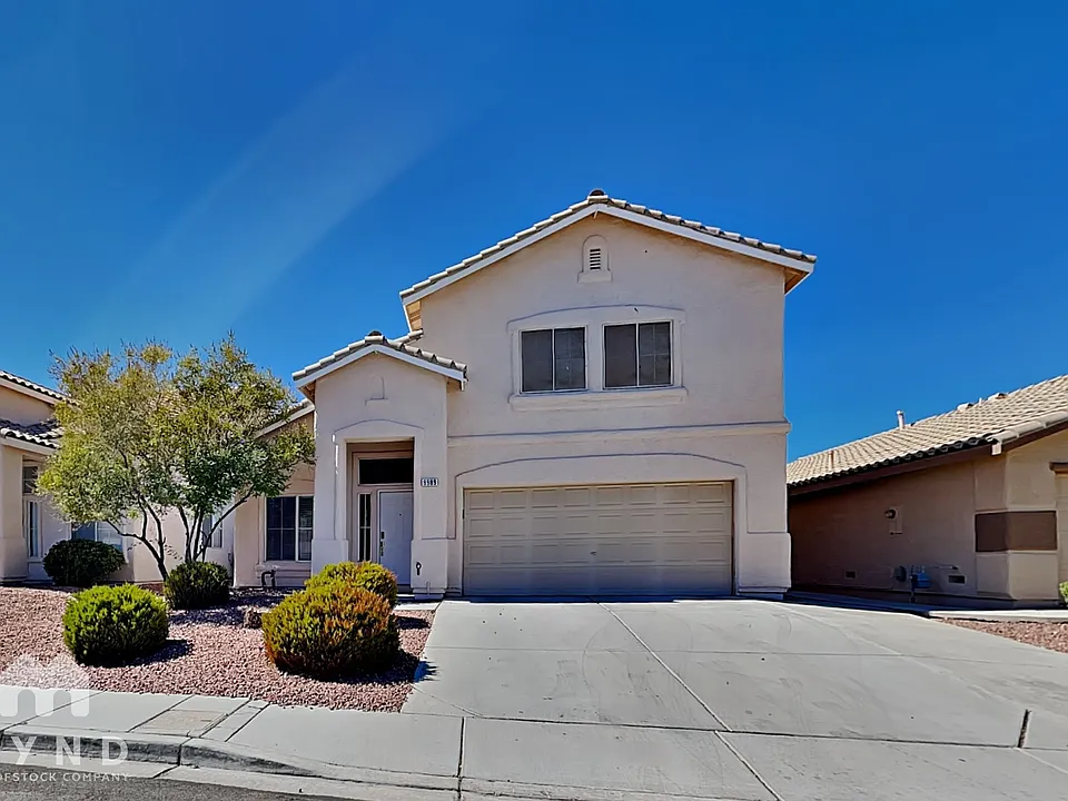 9989 Clear Crystal St