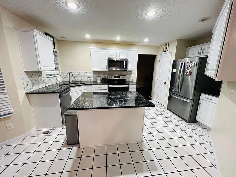 8147 Autumn Pl — Photo 21