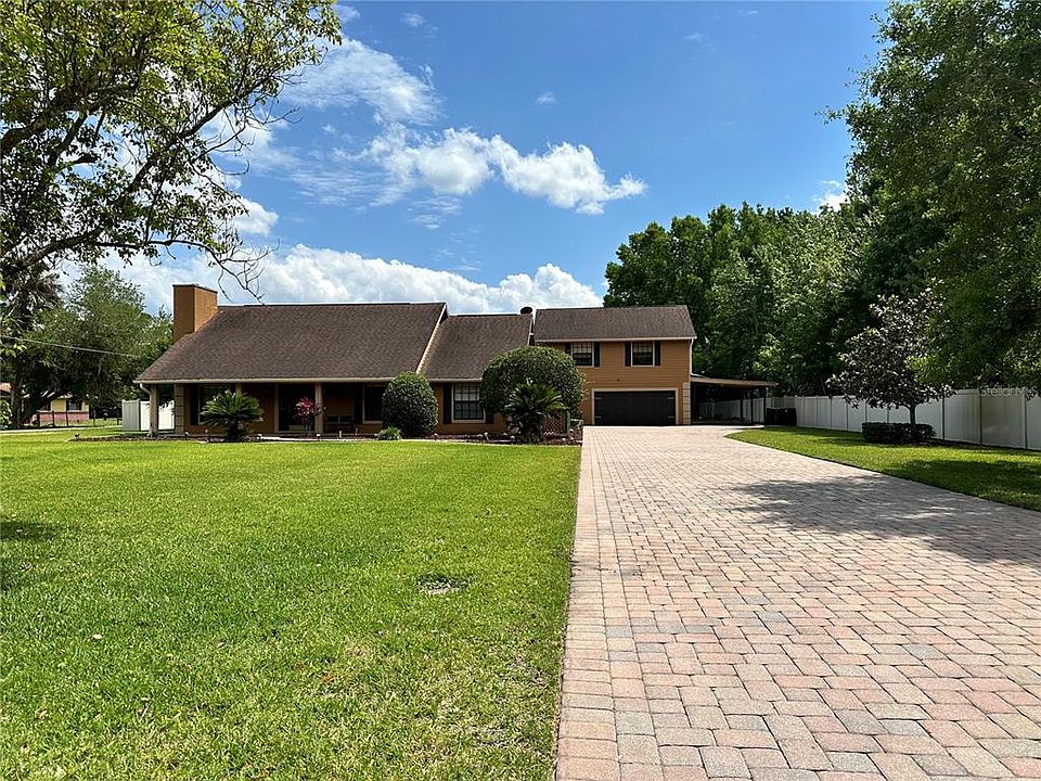 1st image of 687 Oakway