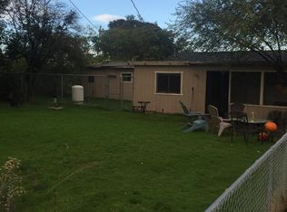 682 Pedersen Rd, Oakdale, CA 95361