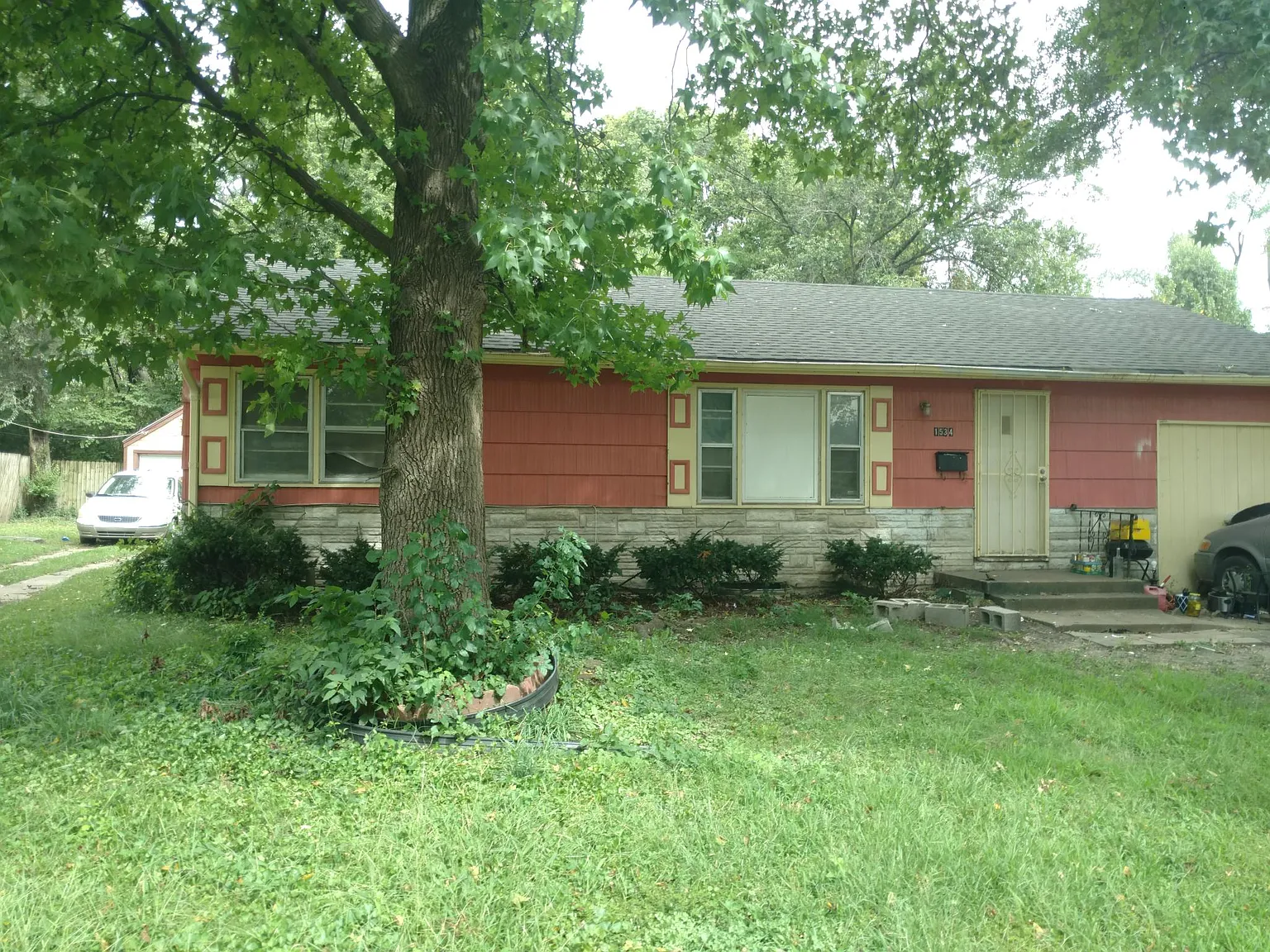 1534 E 80th Street — Photo 2